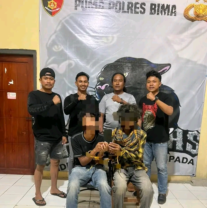 Delapan Hari Diburu, Dua Jambret Sadis Dibekuk Tim Gabungan Polres Bima
